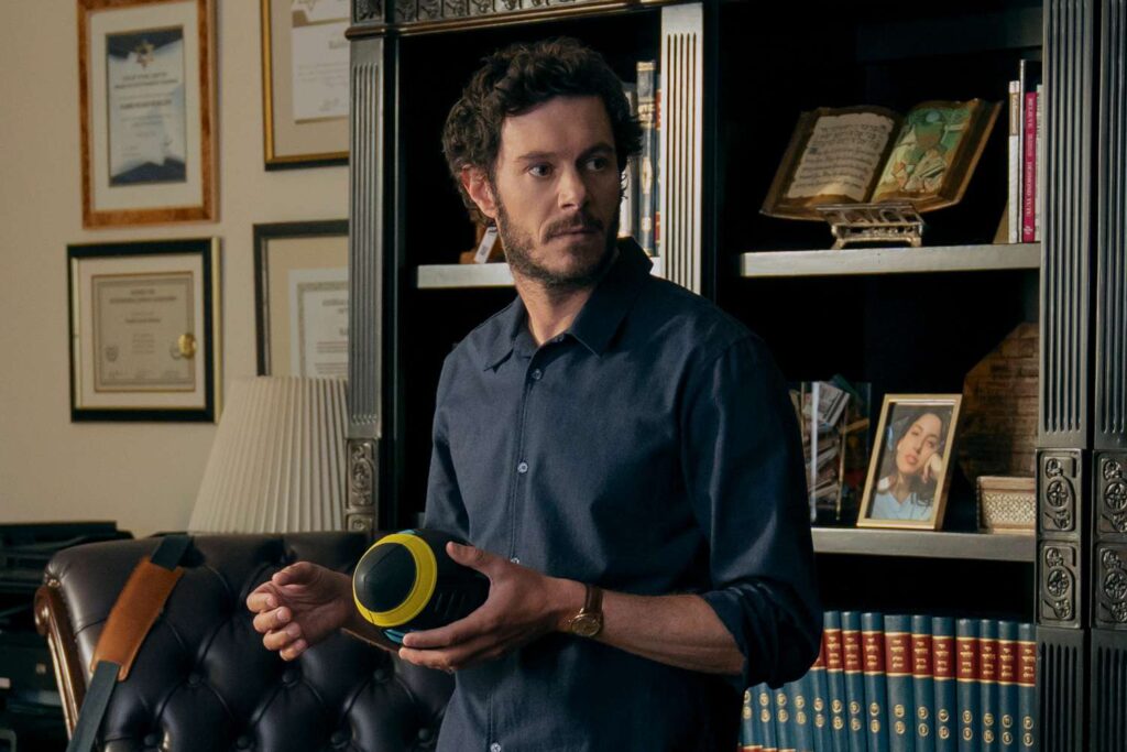 Nobody Wants This Oyuncuları Adam Brody - Noah Roklov