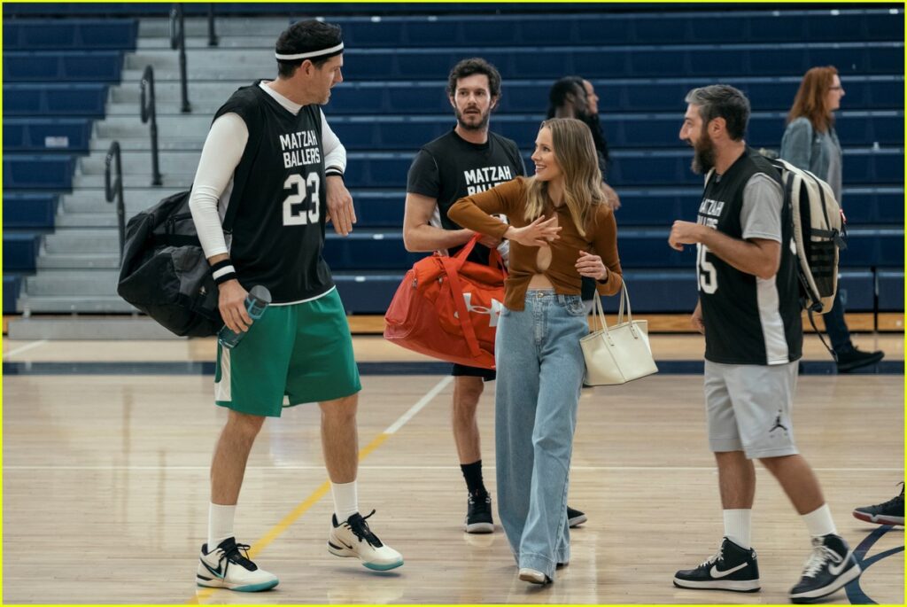 nobody wants this sasha joanne ve noah basketbol sahnesi