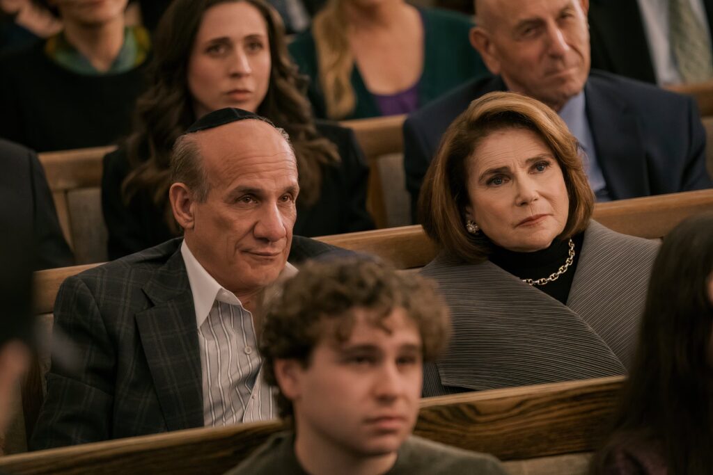 Nobody Wants This Oyuncuları Tovah Feldshuh / Paul Ben-Victor - Bina ve Ilan Roklov